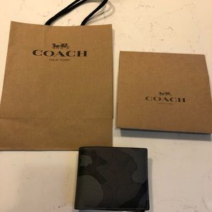 Coach men’s Camo wallet